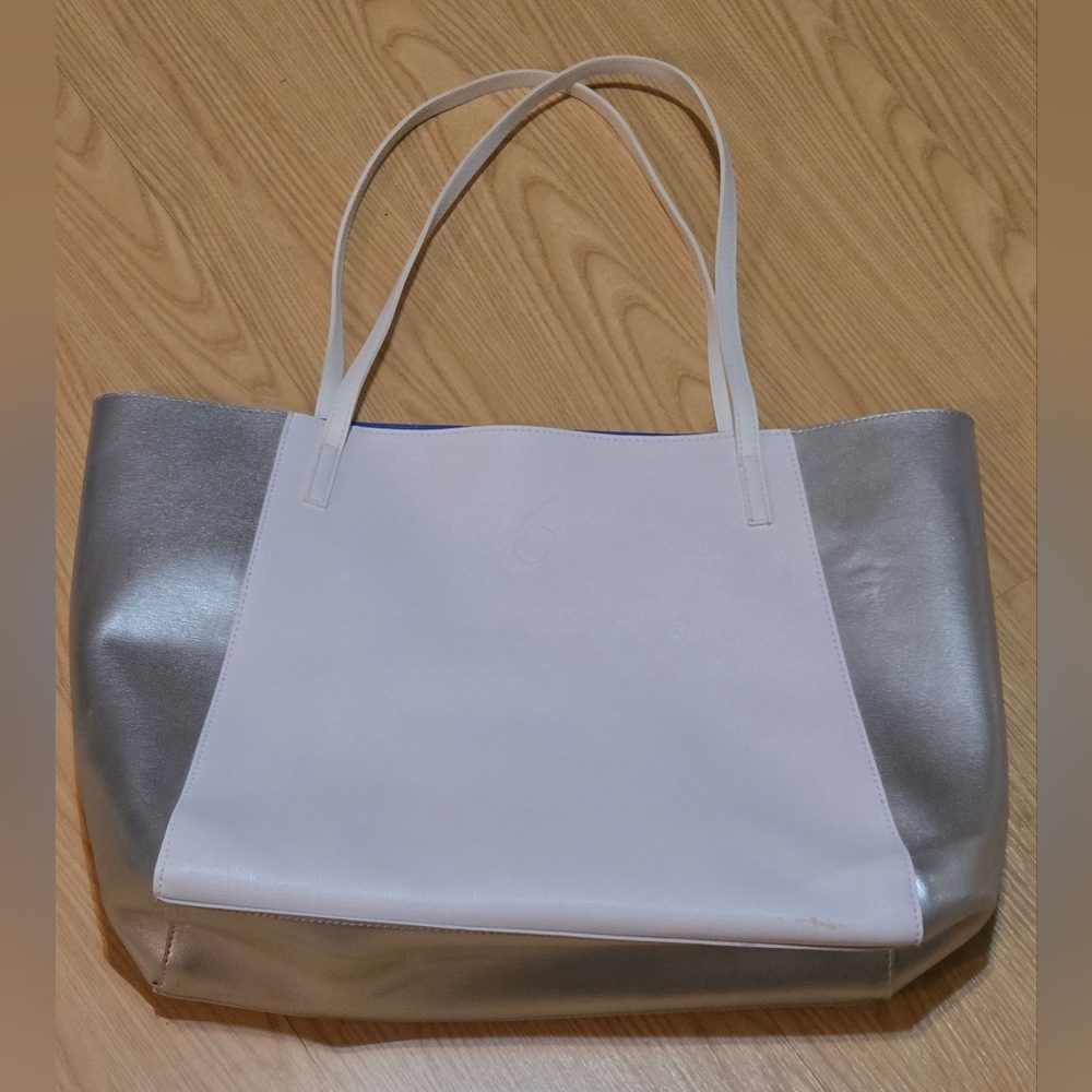 New Large White Silver Tote w Blue Interior 19x13.5x4" see details below